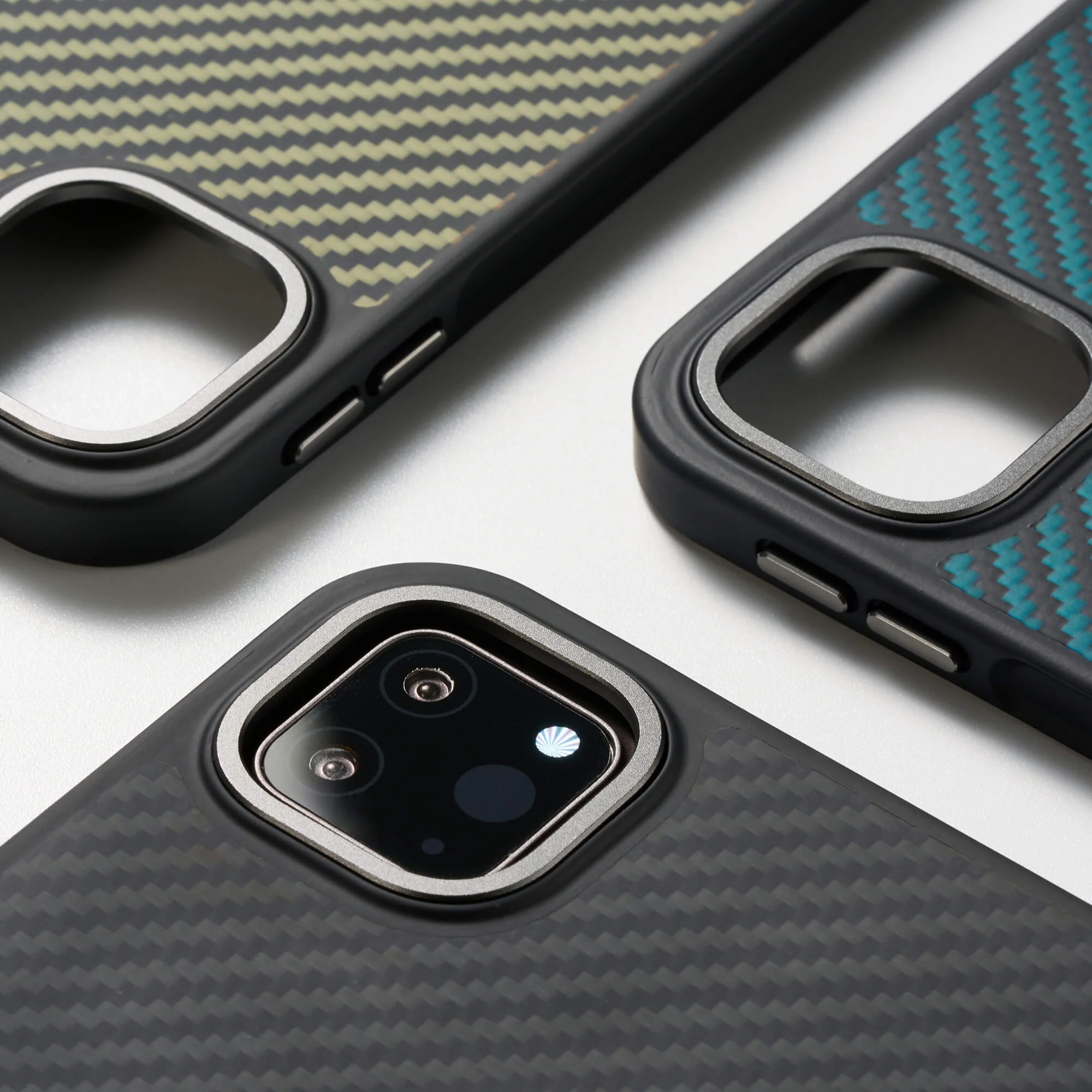 Apex Aramid iPad Case - Image 13