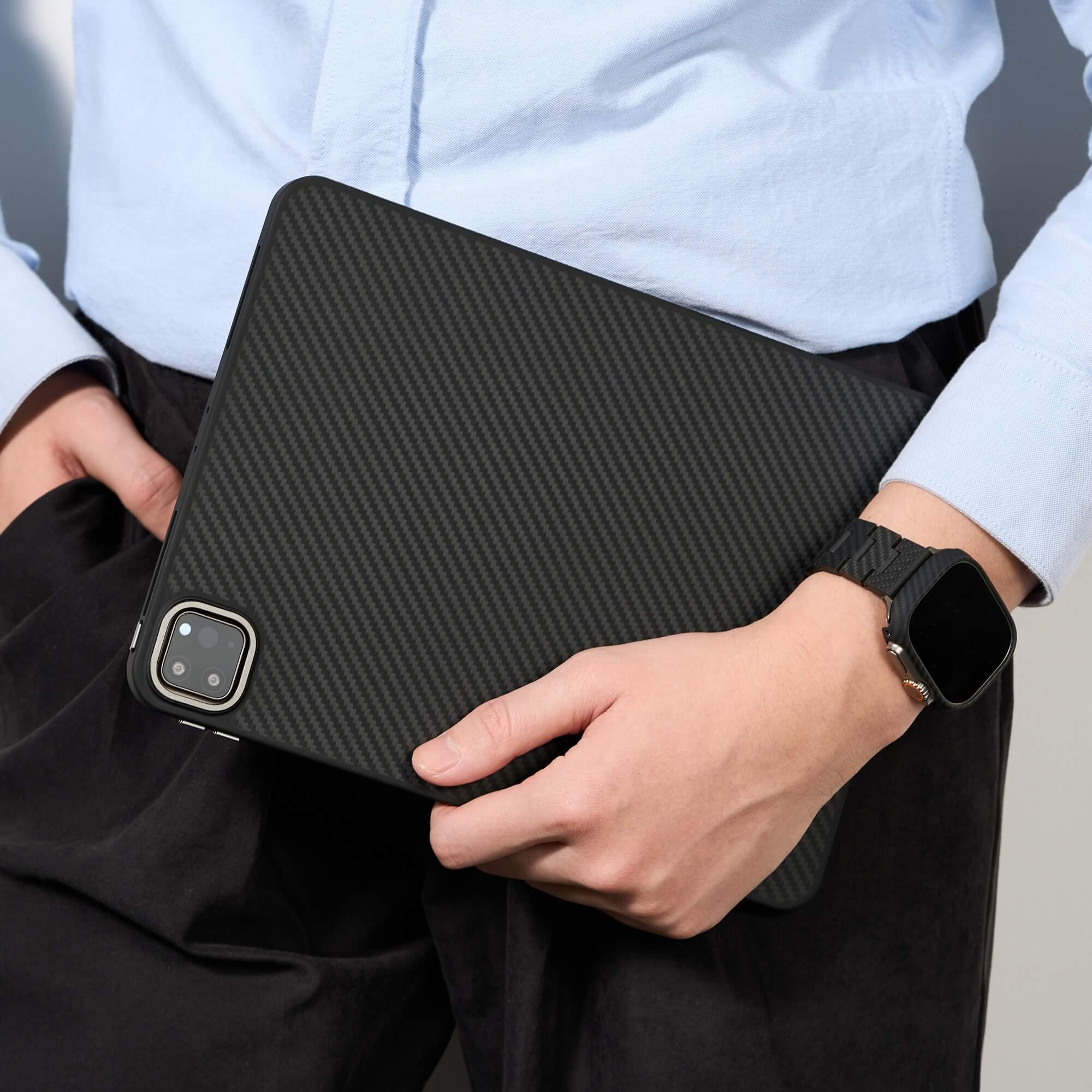 Apex Aramid iPad Case - Image 4