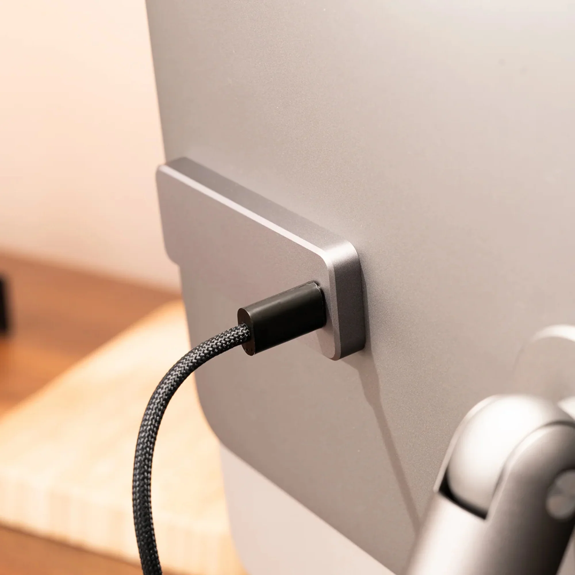 iPad Magnetic Charging Stand - Image 9