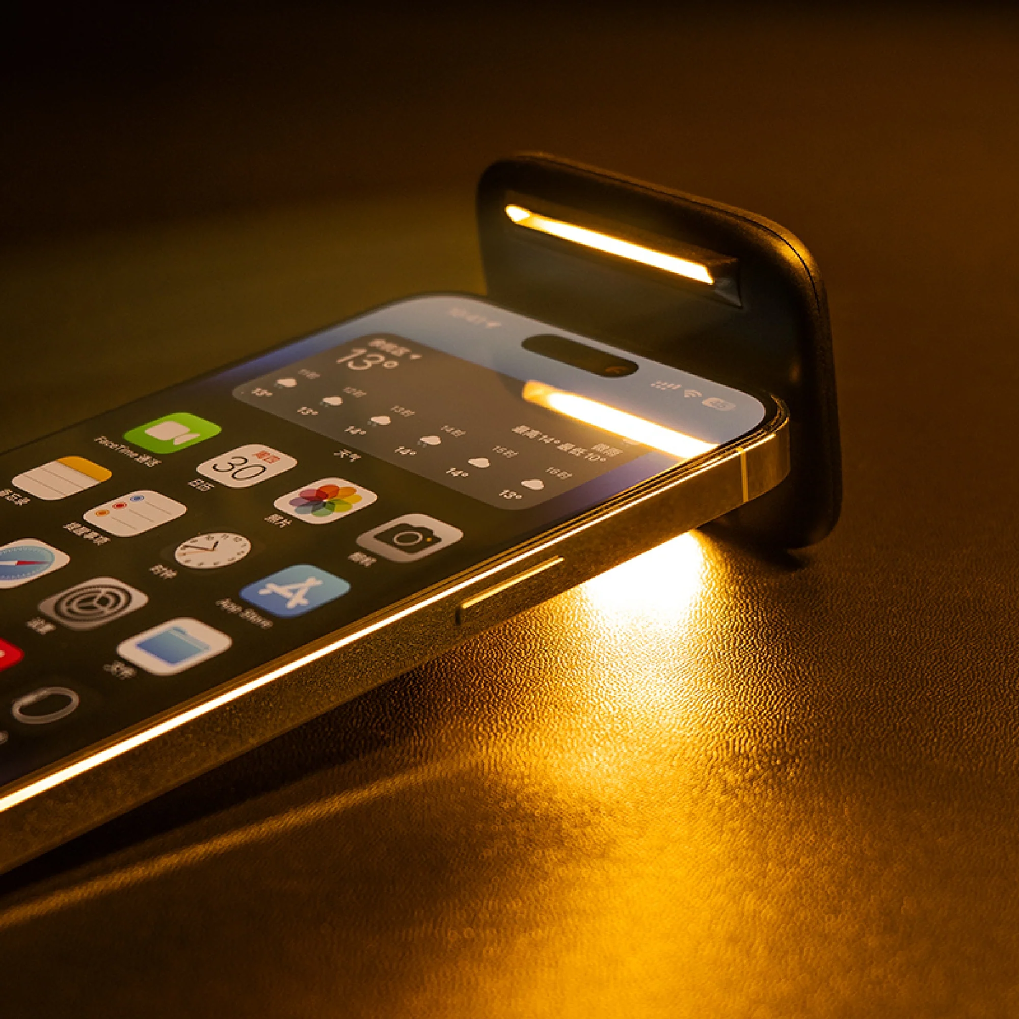 iPhone Light Bar - Image 4