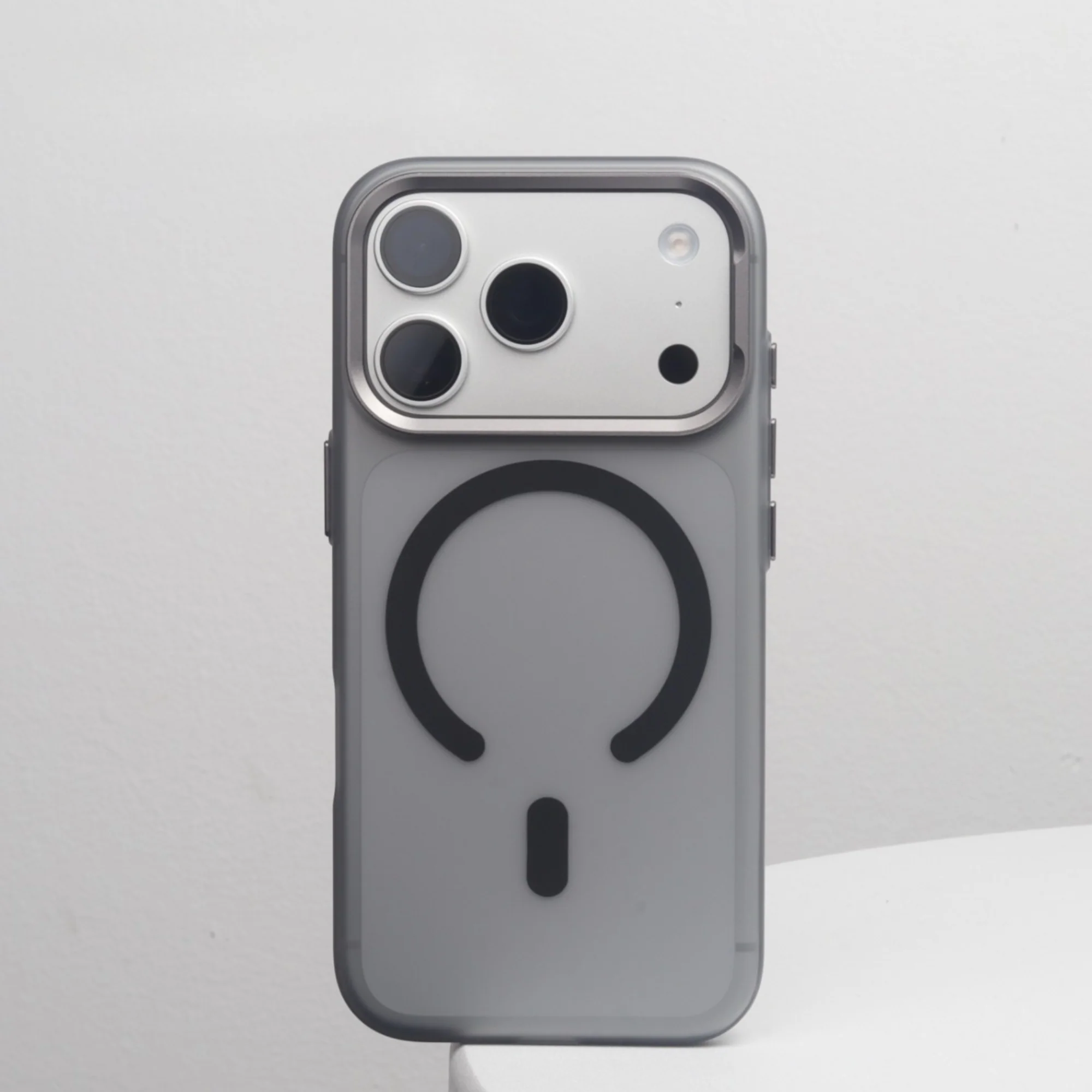 MagSafe Clarity -iPhone Case - Image 11