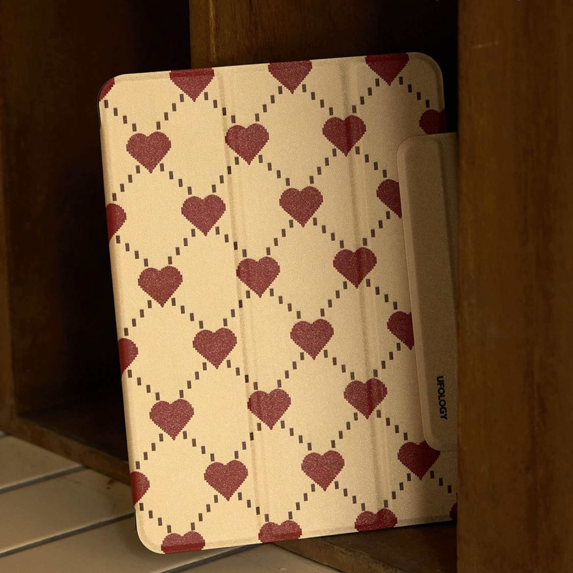 Red Hearts - Image 5