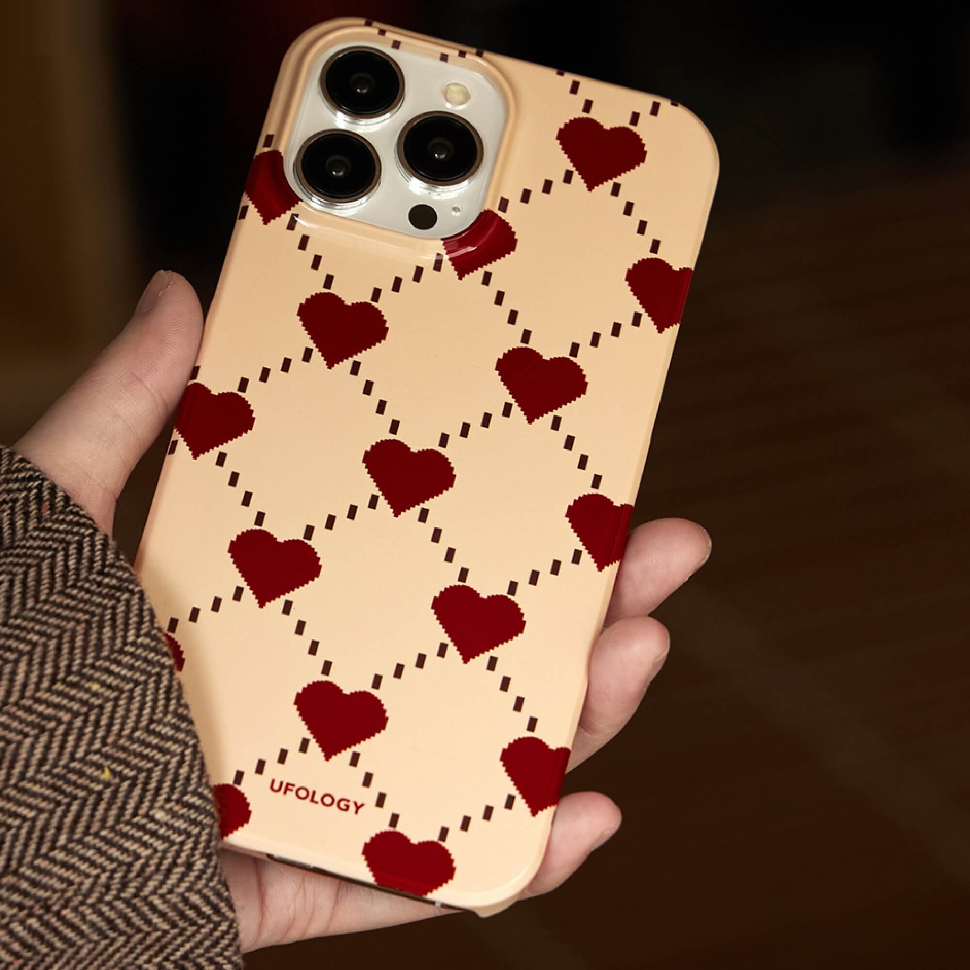 Red Hearts - Image 9